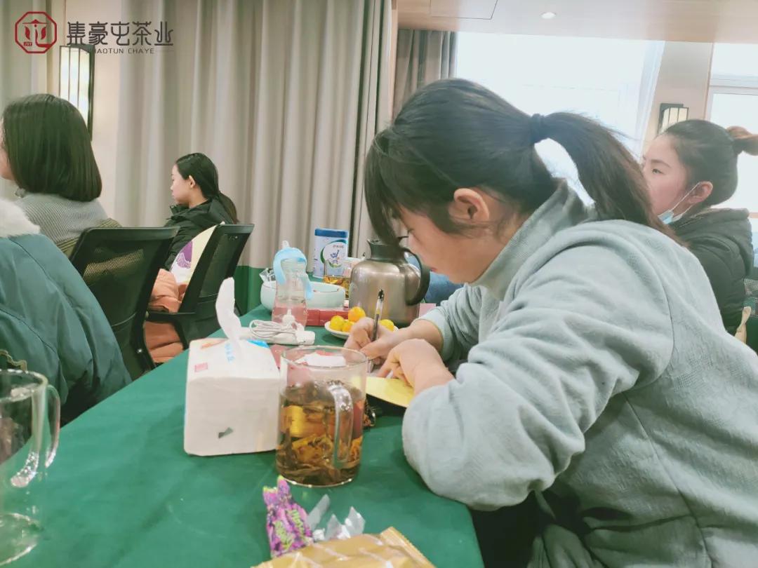 「茶改變健康·集豪屯新年茶會」在南陽完美落幕