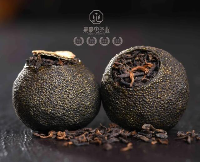 小青柑上的白霜，是發霉了嗎？