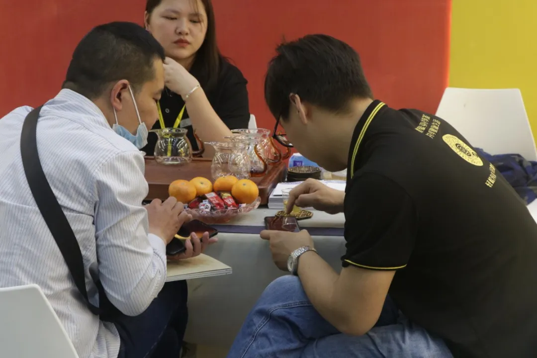 2021年鄭州春季茶博會(huì)圓滿(mǎn)結(jié)束,集豪屯茶業(yè)·未來(lái)可期